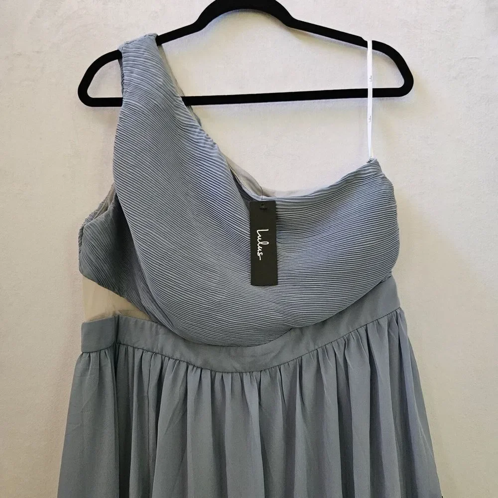 Lulus new maxi